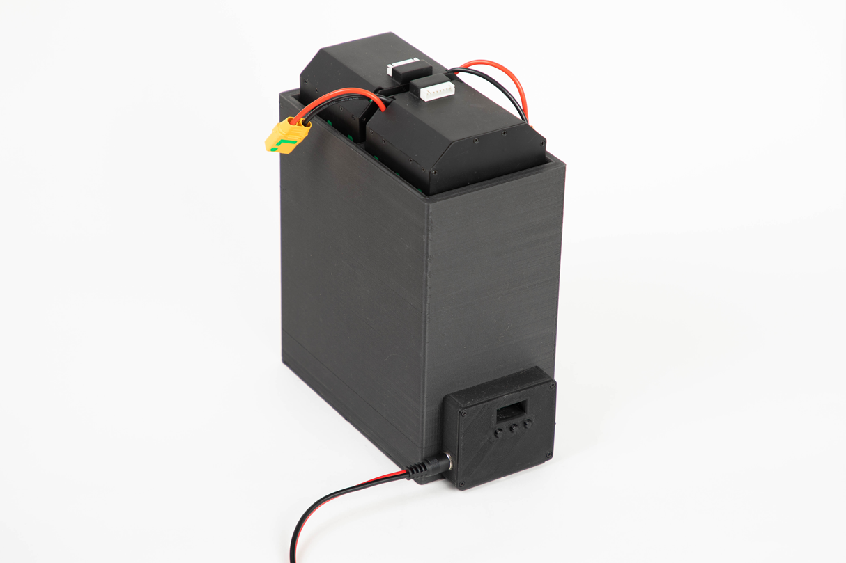 Titan X8 Intelligent Battery Heater